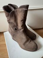Invito sleehak laarzen van suede maat 38, Ophalen of Verzenden, Zo goed als nieuw, Bruin, Lage of Enkellaarzen
