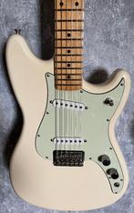 Geweldige Fender Duo Sonic met upgrade pu's en tuners izgst., Ophalen of Verzenden, Zo goed als nieuw, Solid body, Fender