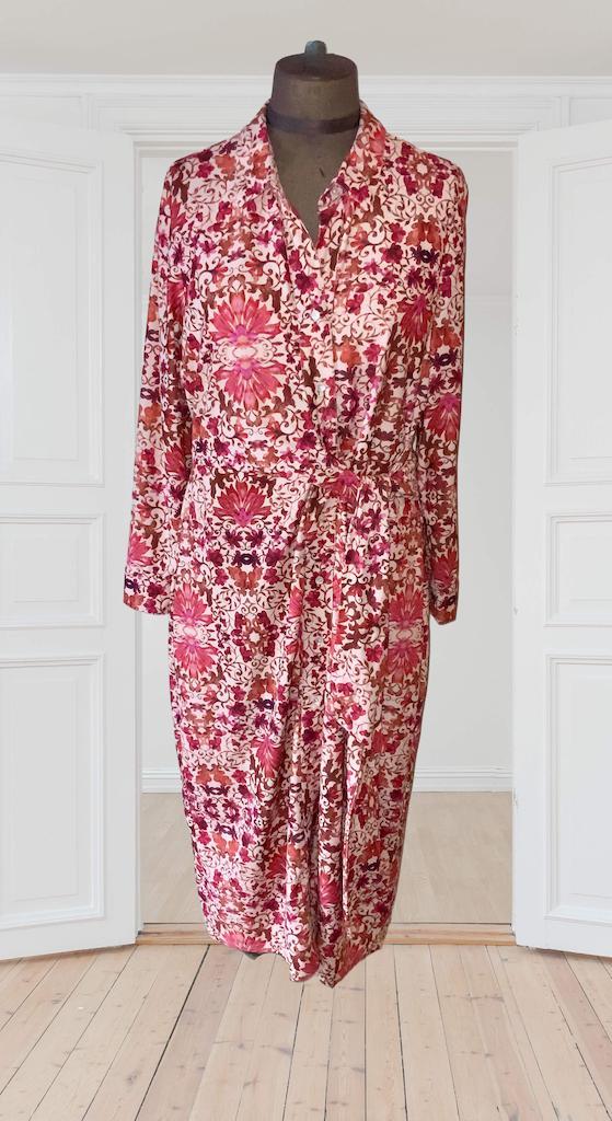 Jurk K-Design xxl, Kleding | Dames, Jurken, Zo goed als nieuw, Maat 46/48 (XL) of groter, Onder de knie, Verzenden