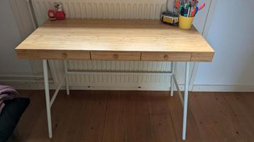 IKEA Lillasen Bamboo Desk beschikbaar voor biedingen