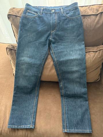 Rokker waterdichte jeans. beschikbaar voor biedingen