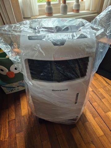 Honeywell CL25AE]()
aircooler nieuw beschikbaar voor biedingen