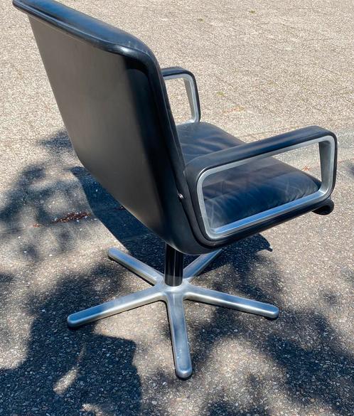 3x Vintage stoel Wilkhahn Delta 2000 draaibare fauteuil, Huis en Inrichting, Stoelen, Gebruikt, Drie, Leer, Metaal, Zwart, Ophalen of Verzenden