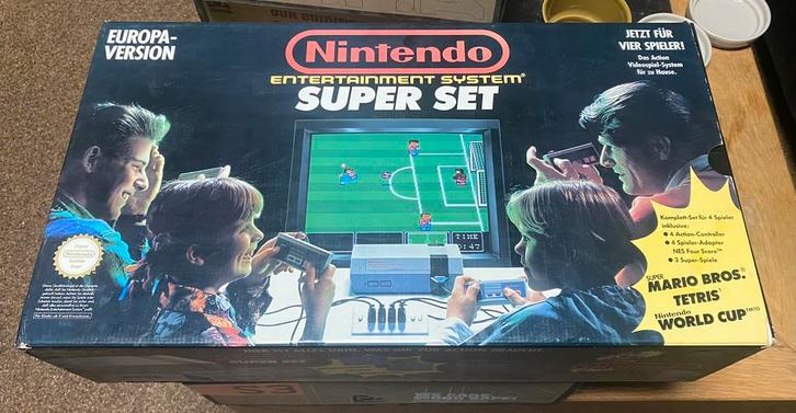 Nintendo NES Super Set COMPLEET ORIGINEEL, Spelcomputers en Games, Spelcomputers | Nintendo NES, Zo goed als nieuw, Met 3 controllers of meer