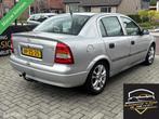 Opel Astra 1.6 Club inruilkoopje met apk rijd en schakelt to, Auto's, Gebruikt, 4 cilinders, 1055 kg, Origineel Nederlands