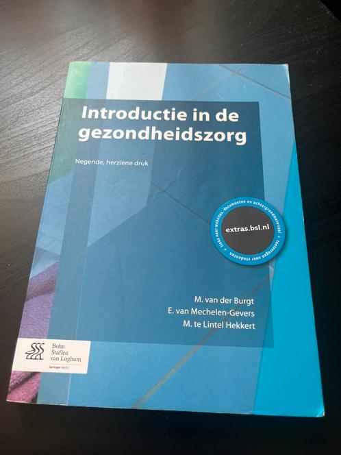 E. van Mechelen-Gevers - Introductie in de gezondheidszorg, Boeken, Wetenschap, Zo goed als nieuw, Ophalen of Verzenden