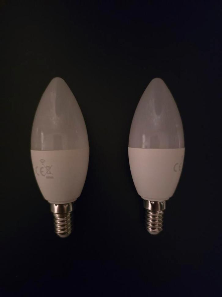 Kruidvat Smart Lampen - Set van 2, Huis en Inrichting, Lampen | Losse lampen, Nieuw, Led-lamp, Minder dan 30 watt, E14 (klein)