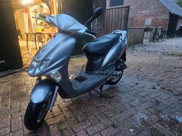 Kymco vitality beschikbaar voor biedingen