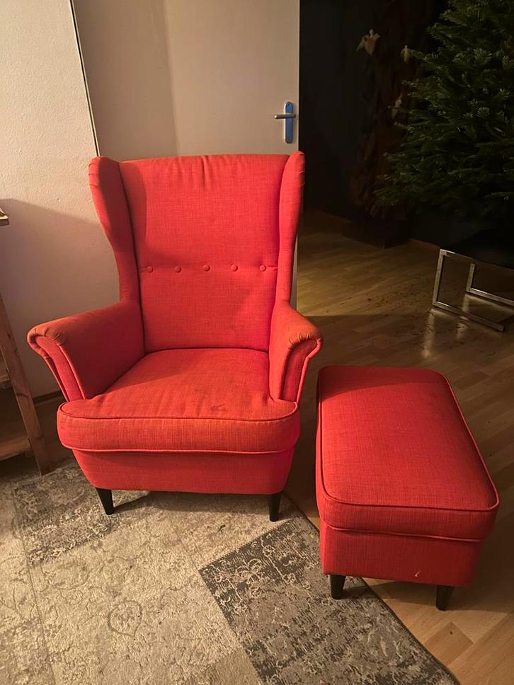 IKEA Olifant Stoel met Voetenbankje - Oranje, Huis en Inrichting, Fauteuils, Gebruikt, Stof, 75 tot 100 cm, Ophalen of Verzenden