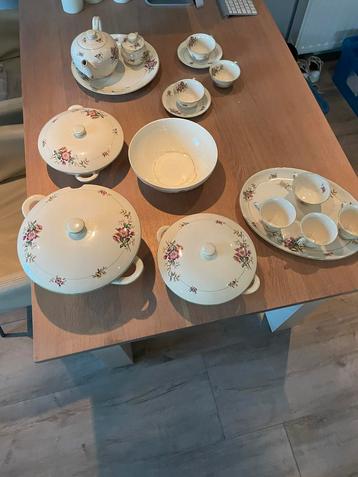 Vintage Servies - Talentie beschikbaar voor biedingen