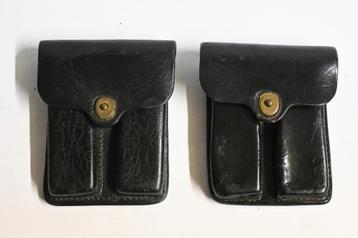 2 stuks .45 mag pouches leer us army MP colt korea vietnam beschikbaar voor biedingen