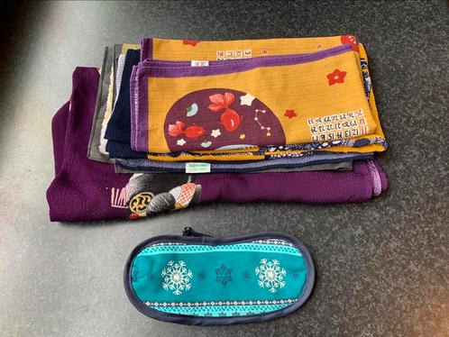 Vier vintage kleedjes rayon uit japan tafelkleed jaren 90, Huis en Inrichting, Tafelkleden, Nieuw, Vierkant, Ophalen of Verzenden