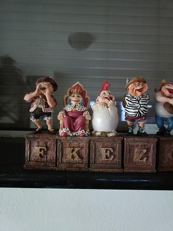 Volk van Laaf Beeldjes - 7 Stuks beschikbaar voor biedingen