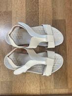 Prachtige sandalen Ergonomisch voetbed , lichtgewicht, Beige, Nieuw, Sandalen of Muiltjes, Ophalen of Verzenden