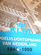 KLM vogelvlucht opname  1946- 1959, Boeken, Atlassen en Landkaarten, Nederland, Gelezen, Ophalen of Verzenden