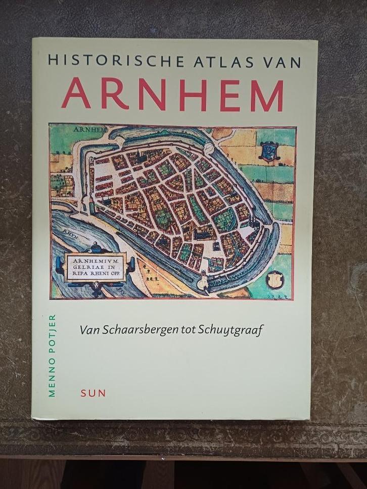 Historische Atlas Arnhem, Boeken, Geschiedenis | Stad en Regio, Zo goed als nieuw, 20e eeuw of later, Ophalen of Verzenden