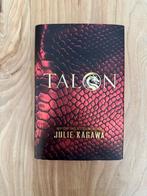 Talon - Julie Kagawa, Ophalen of Verzenden, Zo goed als nieuw