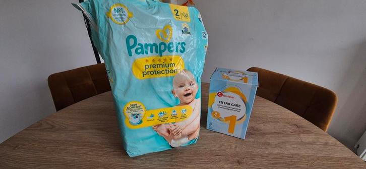 Pampers, voeding, kleding zie omschrijving, Kinderen en Baby's, Babykleding | Baby-kledingpakketten, Zo goed als nieuw, Maat 62