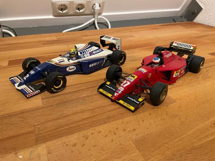 2 mooie F1 schaalmodellen 1:18, Hobby en Vrije tijd, Modelauto's | 1:18, Gebruikt, Auto, Overige merken, Ophalen of Verzenden