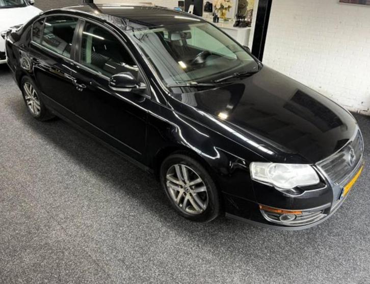 Volkswagen Passat 1.4 TSI 90KW 2010 LIMOUSINE/EURO5/CLIMA/, Auto's, Volkswagen, Bedrijf, Passat, 360° camera, 4x4, Aangepast voor mindervaliden