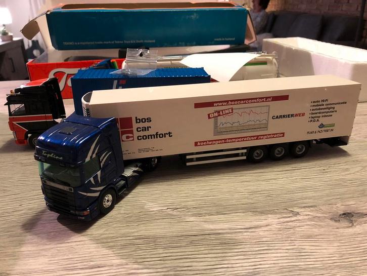 Miniatuur van Tekno, Hobby en Vrije tijd, Modelauto's | 1:50, Zo goed als nieuw, Bus of Vrachtwagen, Tekno, Ophalen of Verzenden