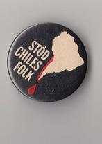 Protest button Chili, Verzamelen, Speldjes, Pins en Buttons, Gebruikt, Niet vindbaar, Niet vindbaar, Speldje of Pin