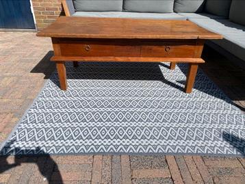 Salontafel mahonie beschikbaar voor biedingen