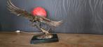 Bronzen adelaar beeld met rode lamp, Ophalen of Verzenden