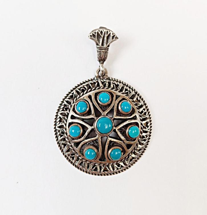 Antieke zilveren hanger Egyptian Revival filigrain jaren 20, Sieraden, Tassen en Uiterlijk, Antieke sieraden, Hanger, Zilver, Verzenden