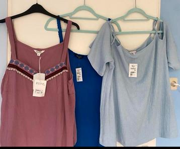 3 topjes nieuw met kaartje á 70€  50/52 bijna gratis beschikbaar voor biedingen