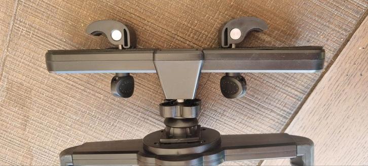 Tablethouder Auto - Universeel - Zo goed als nieuw, Auto diversen, Auto-accessoires, Zo goed als nieuw, Ophalen