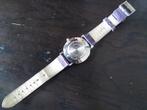 Horloge lila paars Regal zgan zilverkleurige kast, Sieraden, Tassen en Uiterlijk, Horloges | Dames, Ophalen of Verzenden, Zo goed als nieuw