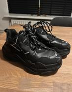 Balenciaga triple S, Kleding | Dames, Schoenen, Ophalen, Balenciaga, Zwart, Sneakers of Gympen