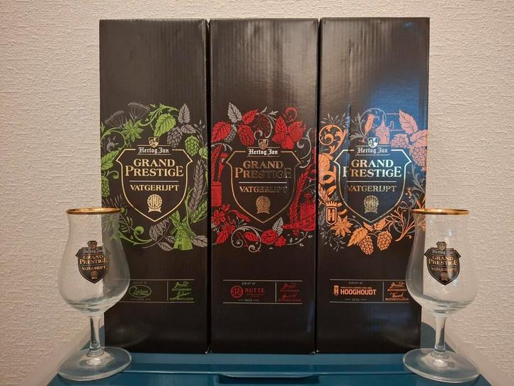 Hertog Jan Vatgerijpt 2019 Jenever Editie inclusief glaasjes, Verzamelen, Biermerken, Nieuw, Flesje(s), Hertog Jan, Ophalen of Verzenden