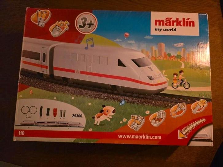 Marklin Treinbaan 29300 + Uitbreiding 24902 + Speelkleed, Hobby en Vrije tijd, Modeltreinen | H0, Gebruikt, Treinset, Wisselstroom