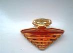 Grote Lancôme broche. In de vorm van parfumflesje Trésor., Verzamelen, Parfumverzamelingen, Ophalen of Verzenden, Zo goed als nieuw