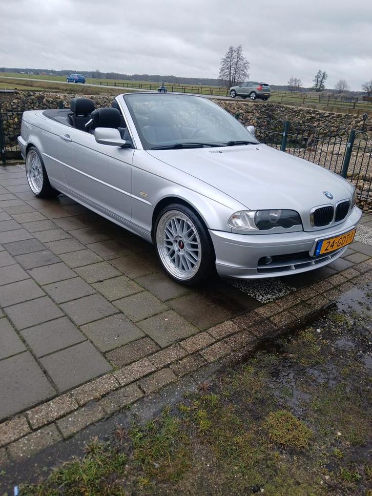 Mooie BMW E 46 cabrio 6 cillinder, Auto's, BMW, Particulier, Ophalen