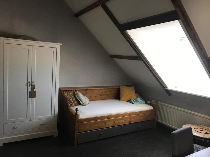 Student room non smoking, Huizen en Kamers, Kamers te huur