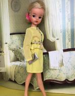 Elegant setje + clutch voor Sindy, Fleur, Barbie (excl. pop), Ophalen of Verzenden, Gebruikt, Kleertjes