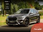 BMW X1 sDrive20i Executive | Camera | Nav | M-sportstuur | Z, 1998 cc, Gebruikt, Lichtsensor, Leder