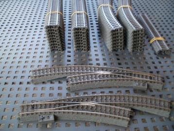Marklin C rails treinbaan afm. 184cm x 84cm 34delig. beschikbaar voor biedingen