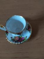 Royal Albert Old country Roses, Ophalen of Verzenden, Zo goed als nieuw, Porselein, Kop en/of schotel