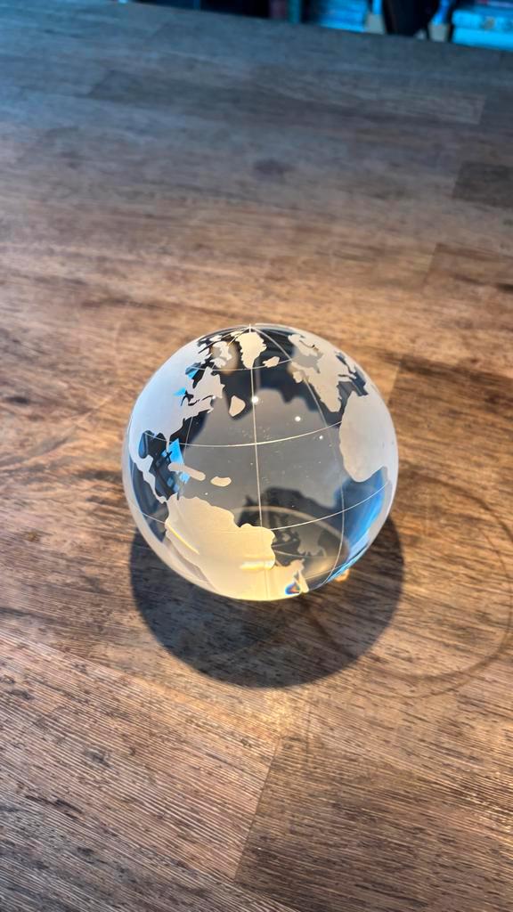 Glazen Globe -, Huis en Inrichting, Woonaccessoires | Wereldbollen, Gebruikt, Ophalen of Verzenden