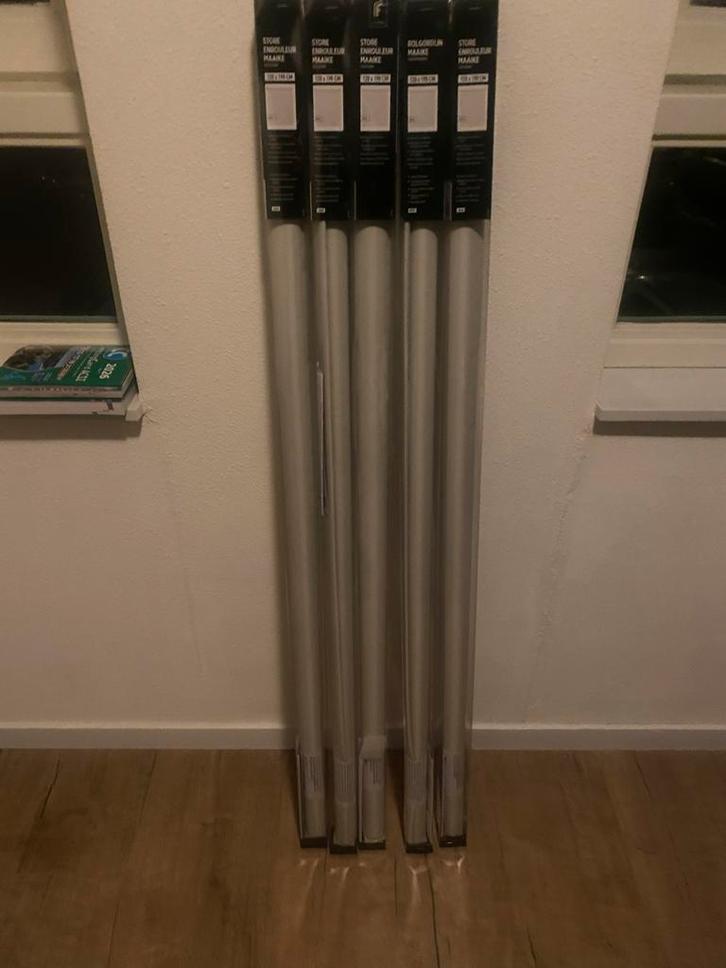 Nieuwe Verduisterende licht beige Rolgordijnen - 120x190 cm, Postzegels en Munten, Aandelen en Waardepapieren, Overige typen, Ophalen of Verzenden