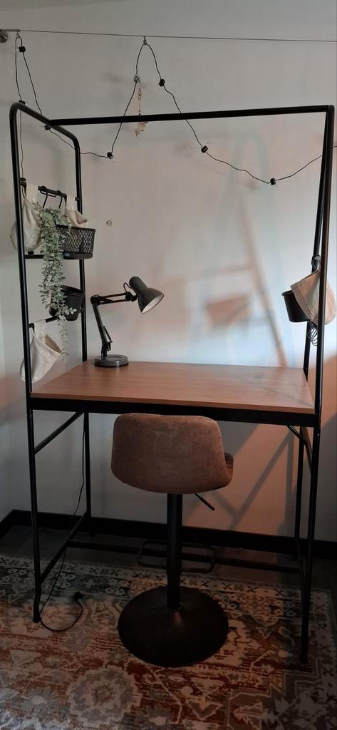 IKEA HAVERUD Bureau, Huis en Inrichting, Bureaus, Zo goed als nieuw, Ophalen