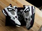 AIR JORDAN 4 PSG NEUTRAL GREY BORDEAUX, Kleding | Heren, Schoenen, Overige kleuren, Verzenden, Sneakers of Gympen, Gedragen