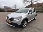 Dacia Sandero 1.6 Stepway, Auto's, Dacia, Stof, Gebruikt, Zwart, 4 cilinders