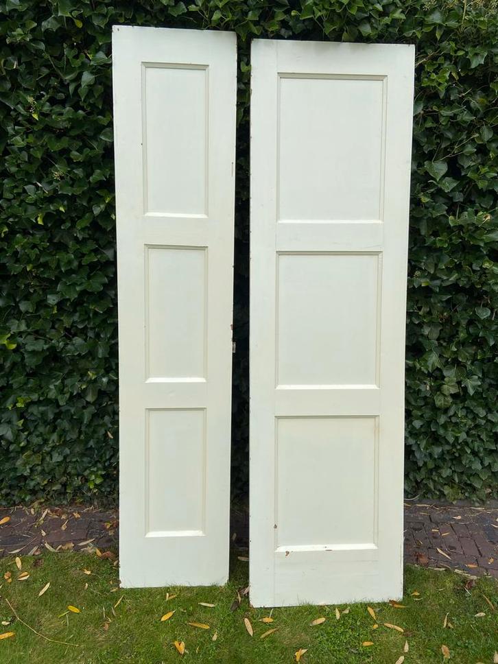 Twee oude paneeldeuren - Showtafels, Doe-het-zelf en Verbouw, Deuren en Horren, Gebruikt, Binnendeur, 200 tot 215 cm, Minder dan 80 cm