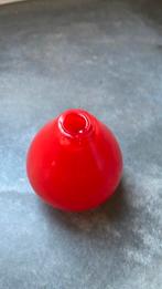 Mooi rood vaasje van DUTZ, Ophalen of Verzenden, Minder dan 50 cm, Rood, Glas
