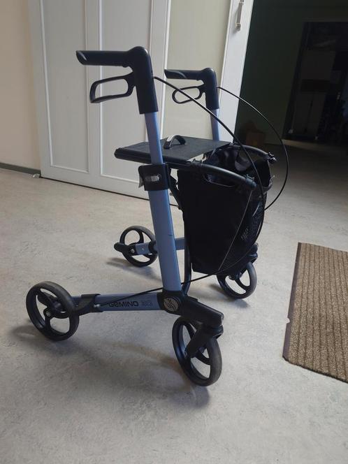 Rollator - Gemini 30 - blauw (medireva), Diversen, Rollators, Zo goed als nieuw, Lichtgewicht, Ophalen of Verzenden